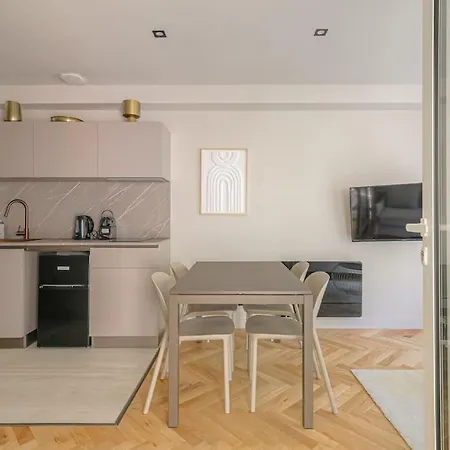 T2 Moderne Pour 4 - St-didier-au-mont-d'or Saint-Didier-au-Mont-d'Or