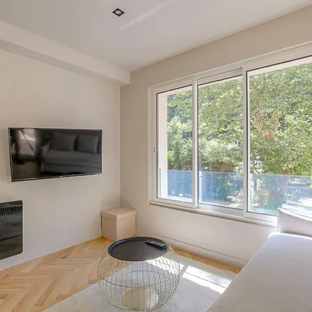 Appartement T2 Moderne Pour 4 - St-didier-au-mont-d'or *